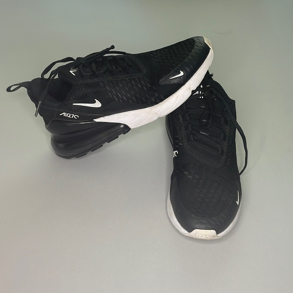 Womens air max 270’s size:8